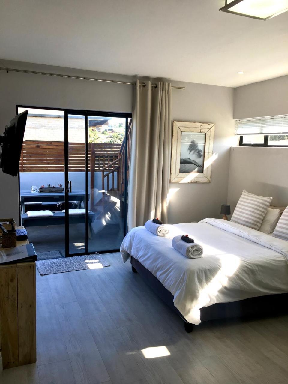 Lower Point Surf Studio Jeffreys Bay Luaran gambar